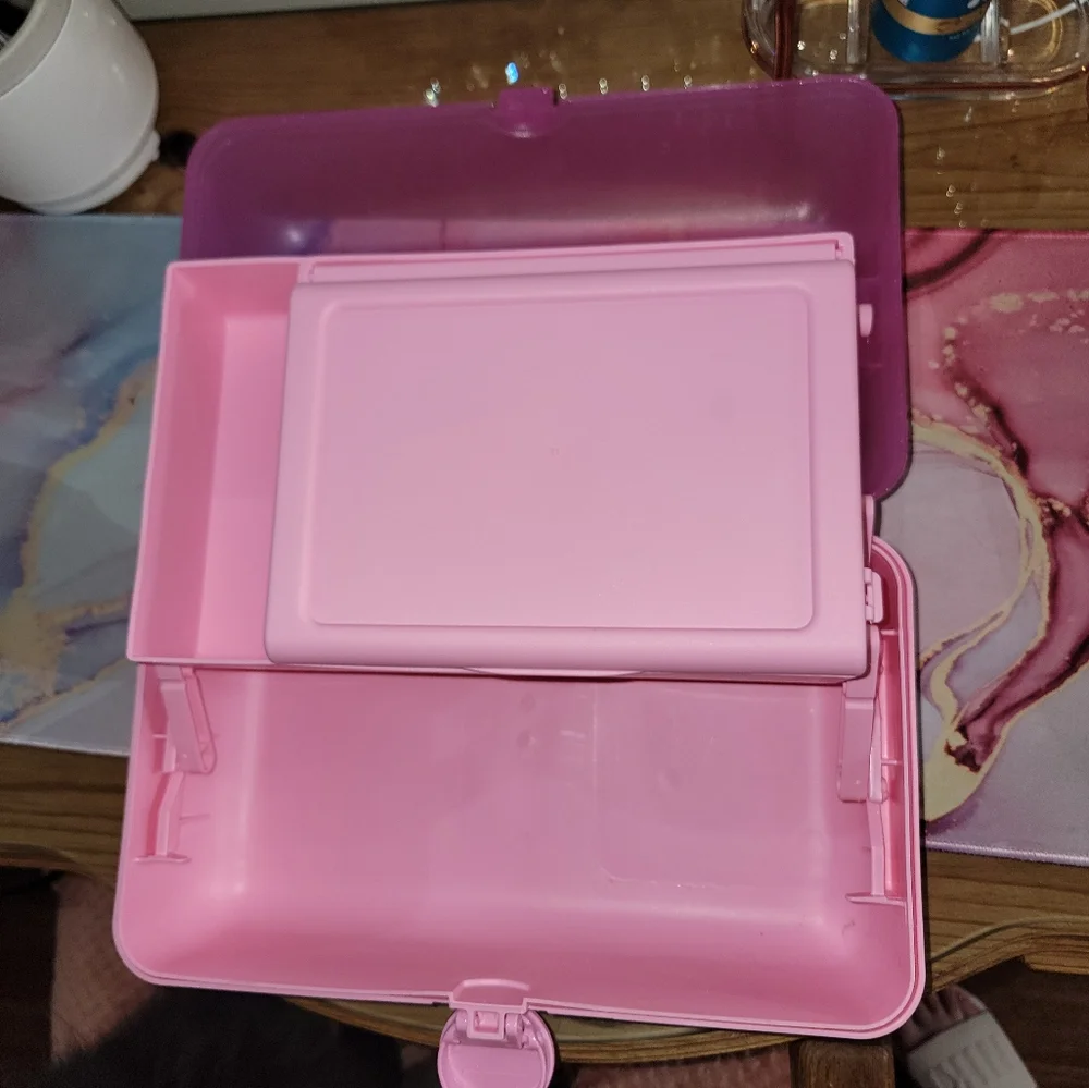 Pretty Pink Large Caboodles Makep Case Organizer with mirror!